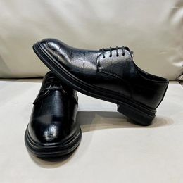 Casual Shoes Men's Spring And Autumn Korean Version Of Formal Business Mature Gentleman Dark Large Size