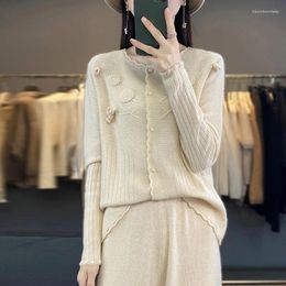 Women's Knits Autumn And Winter Pure Wool Cardigan Round Neck Loose Heavy Industry Embroidery Rose Crocheted Knit Coat Jacket Tid