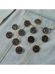 Brooches 12pcs Simple Creative 12 Star Brooch Accessories Black Round Spray-painted Badge Clothing Backpack