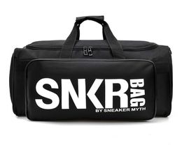 New Snkr Designer Duffle Bag 19ss Mens Womens Designer Bags Black White Large Capacity Travel Bag Gym Bags3389459