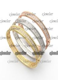 charm bracelets Perlee diamonds Bracelet Single Row double Row diamondencrusted design VC Letter Full Star 18K gold 925 silver or6279017