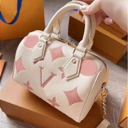 LOULS VUTT Genuine leather MINI Women shoulder bag Casual designer bags letter Messenger Bags Cosmetic Handbags Ssapm