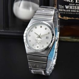Uhr Uhren AAA 2024 Double Eagle Constellation Series Trendy und modisches Paar Watch Steel Band Herren and Damen Quartz Watch