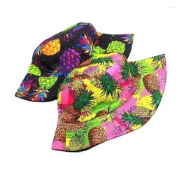 Berets Spring And Summer Polyester Cartoon Pineapple Print Bucket Hat Fisherman Outdoor Travel Sun Cap For Men Women 272