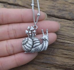 Pendant Necklaces Personality Witchy Forest Snail Mushroom Necklace Crescent Moon Gothic Women JewelryPendant8159830