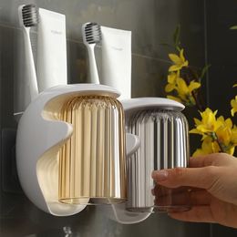 Toothbrush holder storage toothpaste shaver bathroom cup wall mount self-adhesive toilet magnetic toothbrush cup Organiser 240428