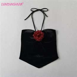 Women's Tanks LUNDUNSHIJIA 2024 Summer Camisole Women Sexy Red Rose Decoration Halter Tops Black Velvet Folds Fashion Crop Top