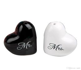 Festive Heart shaped Wedding Favour Gifts Heart shaped Mr Ms Salt Pepper Shaker 2pcs1set KD12125568