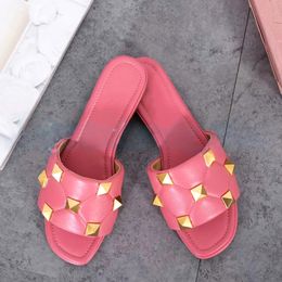 2024 designer sandals slides luxury summer new casual flat bottom rivets line out with slippers for women open toe beach Rome girlfriend gift 35-43
