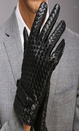 Fashion Gloves for Men New Highend Weave Genuine LeatherSolid Wrist Sheepskin Glove Man Winter Warmth Driving18553029