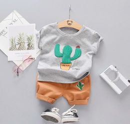 Yaz moda yürümeye başlayan çocuk bebek giyim setleri kız bebek erkek kıyafetler takım elbise kaktüs t shirt şortları çocuk eşofmanları çocuk gündelik giyim l3288782