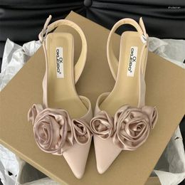 Dress Shoes Woman Trend Pointed Toe Flower Sexy Women Sandals Designer Slippers Mules Summer Flip Flops Female