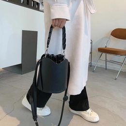 Bag Brand Design Bucket Luxury Ladies Shoulder Bags Fashion Soft Leather Crossbody Female Clutch Handbag Solid Phone Pack