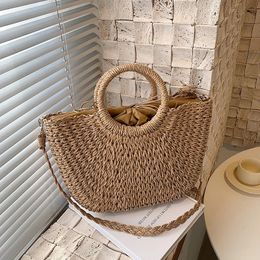 Straw Woven Handbags For Women Handmade Travel Seaside Beach Bag Summer Handle Bucket Shopping Tote Basket Bolsa 240417