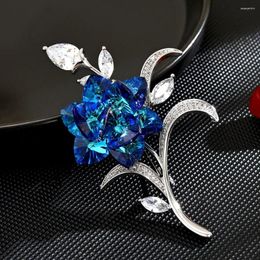 Brooches Fashion Crystal Zircon Bouquet Brooch For Woman Banquet Evening Dress Accessories Blue Rose Flower Jewelry Gifts