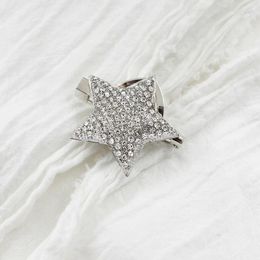Brooches Korean Simple Fashion Shining Five-pointed Star Brooch Mosaic Rhinestone Wedding Shirt Collar For Female Women