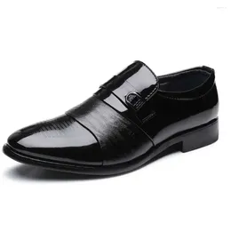 Dress Shoes Striptease 37-44 Tourist Sports Heels Italy Men Men's Dresses Sneakers Trnis Visitors Sapato Trending Foot-wear Upper