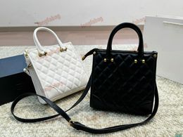 Popular fashion women's bags, must-have handbags for sweet and cool girls, designer high-quality shoulder bags, simple and versatile cross-body bags