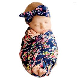 Blankets 2024 Born Swaddling Baby Print Wrap Towel Hug By Pography Cloth Hat Headband Set Girl Blanket