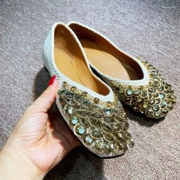 Casual Shoes Pure Handmade Fishing Line Sewing Light Luxury Flats Rhinestone Peacock Round Toe Pumps Low-Cut Embossed Fabric Soft-Sole