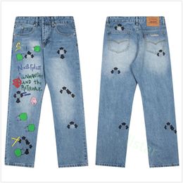 Erkekler için Mens Tasarımcı Kot pantolon Erkekler İçin Mens Jean Avrupa Jean Hombre Erkek Pantolon Pantolon Biker Nakış Trend Pamuk Moda Kotu Erkekler Kargo A8