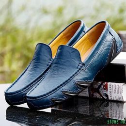 Casual Shoes Autumn Leather Men Lightweight Sneakers Fashion Walking Breathable Slip On Mens Loafers Zapatillas Hombre