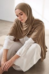 Jtvovo donne musulmane jersey hijab a colori solido avvolgono sciarpa alla sciarpa di moda turbante islam velo velo premium modale 240430 240430