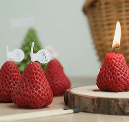 1PC4PCS Strawberry Decorative Aromatic Candles Soy Wax Scented Candle for Birthday Wedding Candle Inventory Whole4393091
