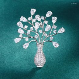 Brooches Flower Open Dream Elegant Vase Suit Accessories Micro-inset Zircon Luxury Temperament Pin Niche Bouquet Upscale Brooch