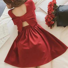 Casual Dresses 2024 Summer Arrival Korean Style Bow Back Bodycon Backless Dress Fashion Temperament Short Sleeve Mini