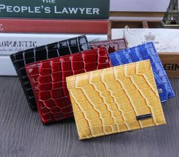 Classic Style Wallet Bright Colour PU Leather Men Wallets Short Male Purse Card Holder Wallet Men Fashion Zipper Wallets Gift TQ126506136