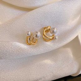 Dangle Chandelier Metal Pearl Earrings Niche C-shaped Design Stud Earrings for Women Simple and High-end Temperament Luxury Designer Jewellery