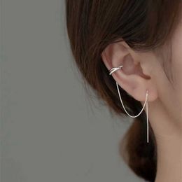 Charm 2Pcs Sliver Colour Cross Ear Clip Earrings for Women Simple Rhinestones Long Tassel Chain Piercing Ear Cuff Earrings Jewellery