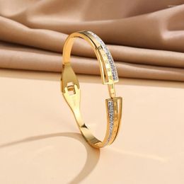 Bangle Luxury Women's Personalized Stainless Steel Bracelet Hollow Roman Numerals Rhinestone Decoration Anniversary Gift For Girlfriend