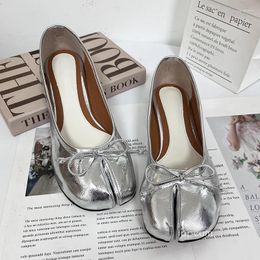 Casual Shoes IPPEUM Ballet Falts Silver Plus Size 44 Split Toe Leather Mary Janes For Women Summer Bow-knot Wedding Ballerina