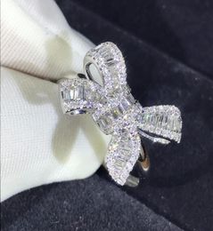 Fashion Lovely Bow Designer Band Rings for Wedding Shining Crystal Luxury Ring with CZ Diamond Stone for Women8040371