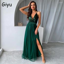 Casual Dresses Giyu Sexy Prom Evening Party Dress Women 2024 Summer Mesh Glitter Sequin Maxi Long V Neck Backless Split Pleated Robe