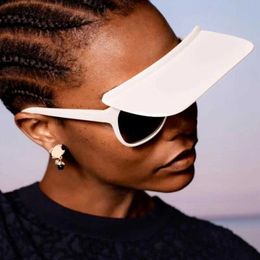 Sunglasses Unique Luxury Brand Hat Flip Sunglasses For Women New One Piece Square White Black Sun Glasses Men Hip Hop Sunshade Eyewear