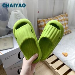 Toddler Girl Boy Sandals Unisex EVA Summer Children Sandals Hollow Cutout Slip on Beach Comfortable Soft Anti-Slip Kids Shoes To 240422