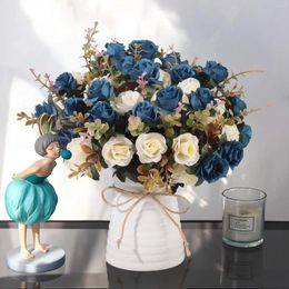 Decorative Flowers 1PC Artificial Roses Scrapbook Wedding Bride Holding Bouquet Home Vase Wreaths DIY Year's Decor