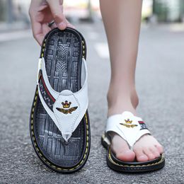 Slippers Summer Oversized Men's Sandals Leather Casual Beach Shoes Outerwear Middle-aged And Elderly Flip Flops