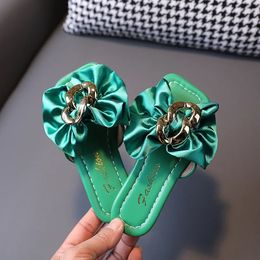 Girls Satin Bow Kids Versatile Slippers Summer Green Simple Korean Kids Fashion Flat-bottomed Flip-flops Beach Shoes 240426