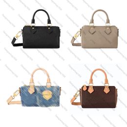 Mini Cross Body bag Nano shoulder bag designer Leather handbag small Tote Purse wallet width 16cm