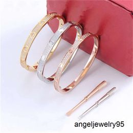 Screwdrive Bracelet Diamond Bangle Luxury Jewellery Woman Men Diamond Bangle Bracelet 18K Rose Gold Silver Plated Titanium Steel Full Stone Sparkle Party Gift