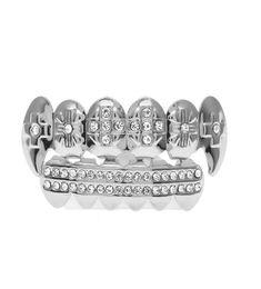 Selling 18K Shiny Plated Rhodium Inlay CZ Rhinestone HipHop Teeth Trendy GRILLZ Top Bottom Grill Set Vampire Teeth Party Gi7346445