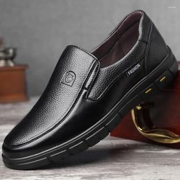 Casual Shoes Leisure Men's 2024 Spring Trendy And Fashionable Work Shoe Covers For Middle-aged Dad's Formal Business Leather