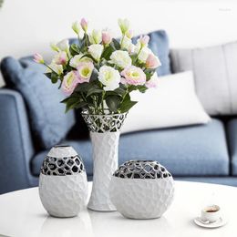 Vases Ceramic Vase White Silver Openwork Pattern Flower Europe Living Room Decoration Home Decor Decorative Ornaments