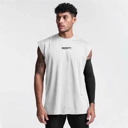 Muscle Guys Gym Bodybuilding Mens Casual Sleeveless Mesh O Neck Shirt Summer Loose Breathable Quick Dry Street Hip Hop Tank Tops 240425