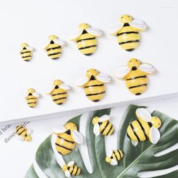 Decorative Figurines 10/20pcs Cute Mini Honeybee Resin Figurine Crafts Flatback Cabochon Ornament Jewellery Making Hairwear Accessories