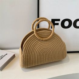 Leisure Straw Woven Wanderer Handbag Solid Large Capacity Elegant Womens Temperature Bag Selling in Summer 2024 Fashion 240426